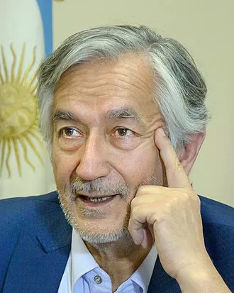 Alberto_Rodríguez_Saá_(cropped)