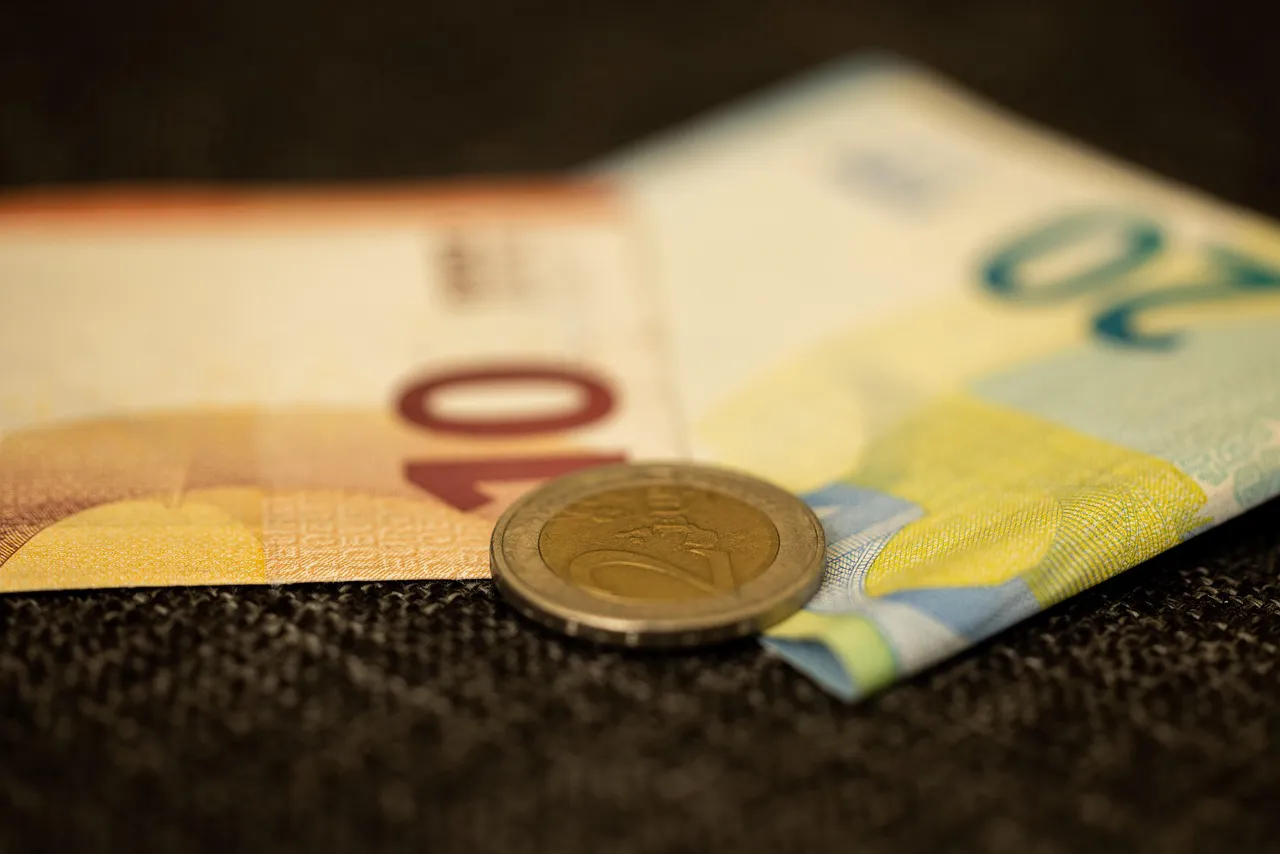 euro-6771170_1280