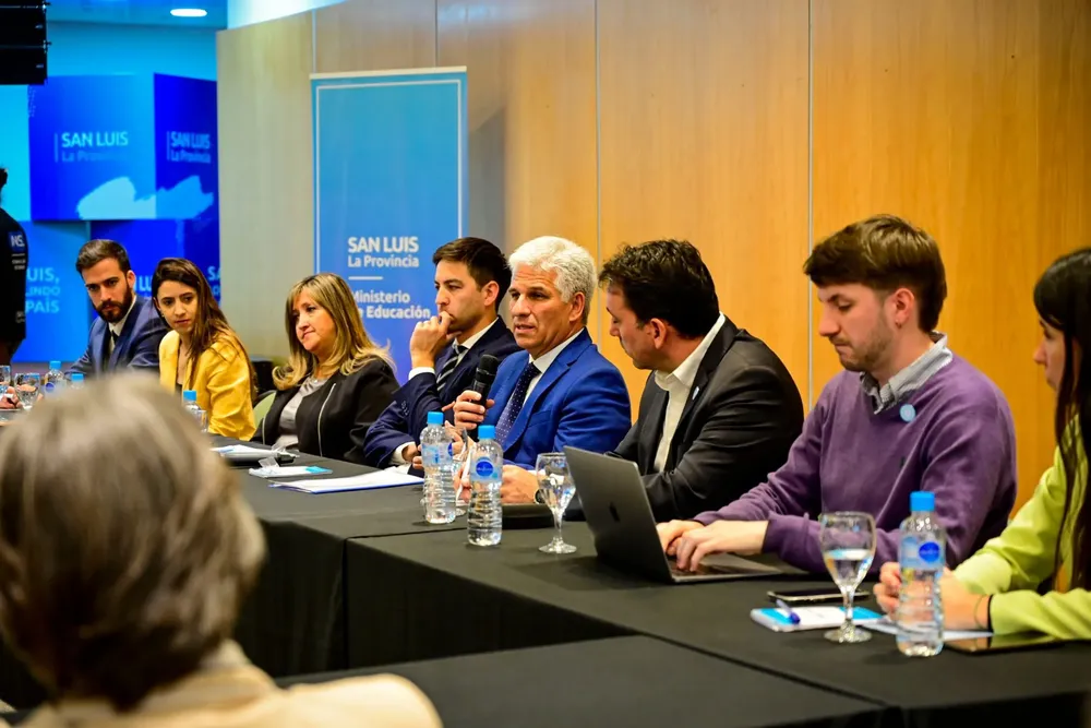 Poggi-educacion-Araujo