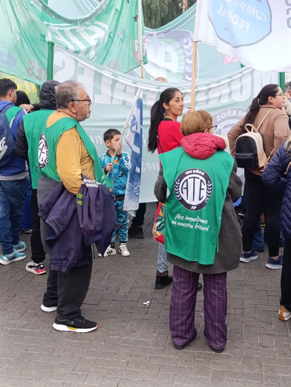 a2796c8e-6647-4af4-a717-75e1f56259d0