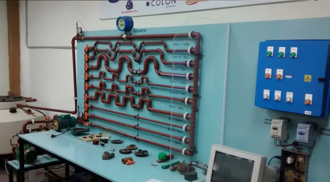 lab-fluidos-fica-front